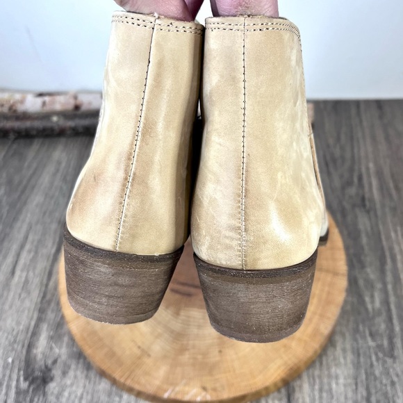 NWOB Splendid | Hamptyn Tan Distress Nubuck Leather Ankle Boots Size 8M - Picture 14 of 16